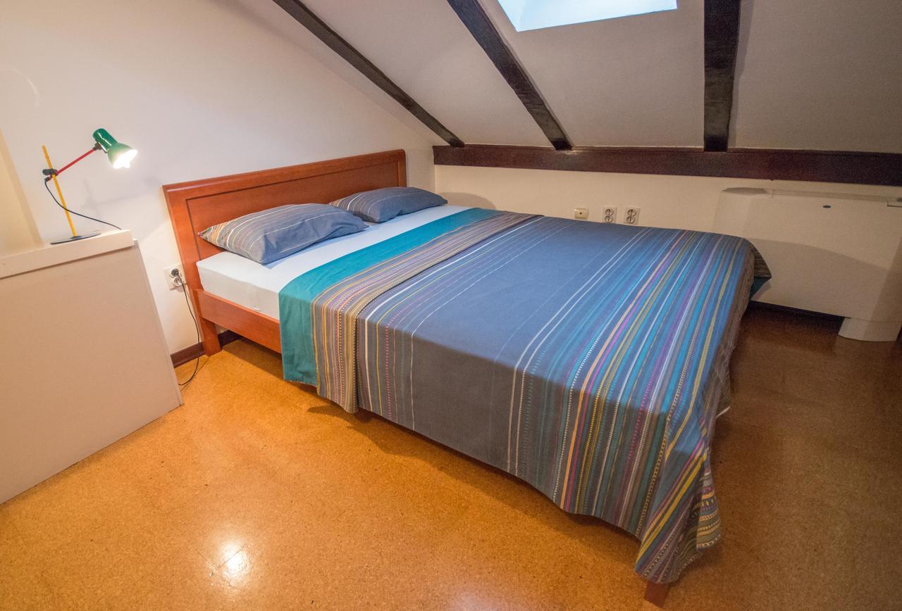 Apartment Kiwi Kotor Luaran gambar
